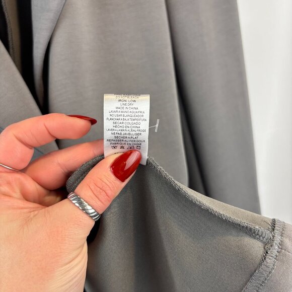 White Room + Cactus Gray Blazer - Picture 5 of 7